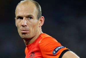 Robben terá a missão de liderar a fase de transição da seleção holandesa (Foto: Divulgação/Uefa)